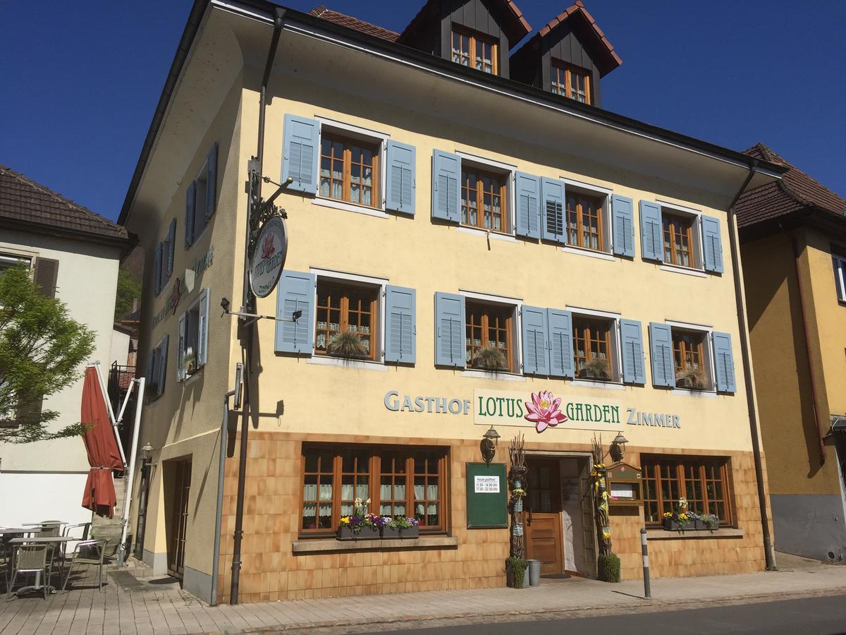 Hotel Lotus Garden à Gailingen am Hochrhein Extérieur photo
